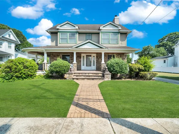 50 Catherine Street, Valley Stream, NY 11581