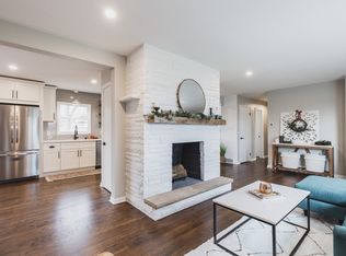 4585 Pilgrim Rd, Brookfield, WI 53005