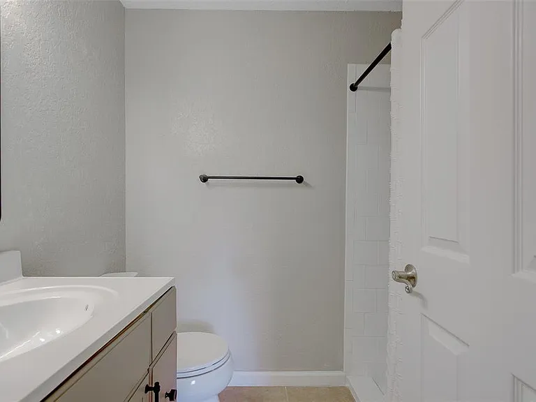 12293 Sailwinds Dr #203 — Photo 28