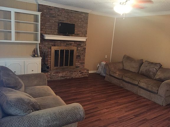 3rd image of 2926 Keenan Dr