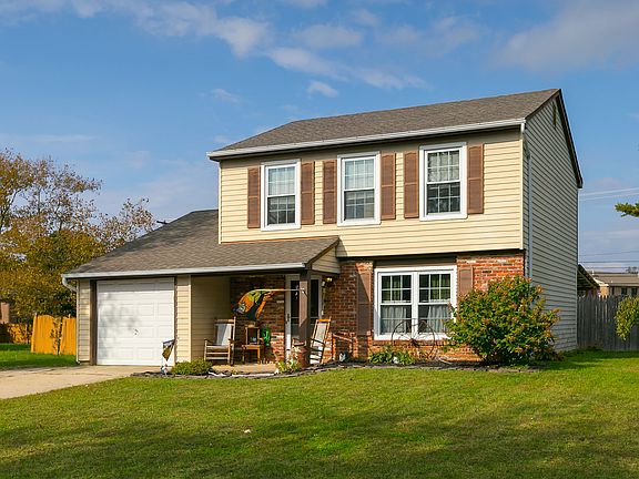 2nd image of 416 Denise Ln