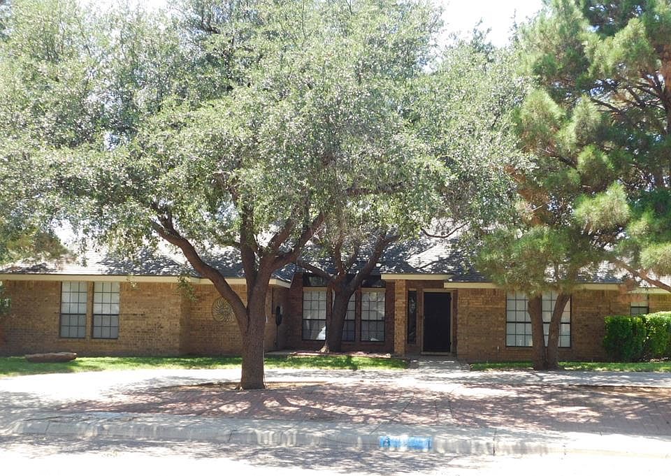 1st image of 5011 Los Alamitos Dr