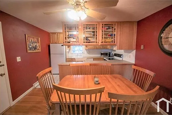 462 Nahatan St #A6 — Photo 5