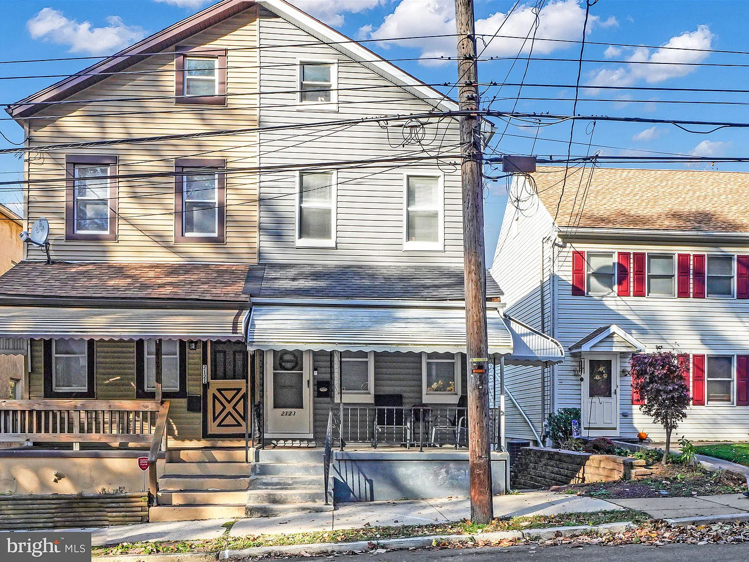 2123 Fairview Ave photo 1