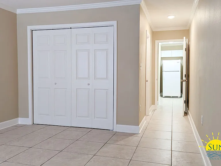 399 Marshall Ct NW #2 — Photo 4