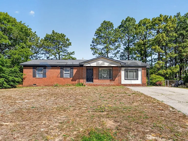 318 Nugget Ct — Photo 2