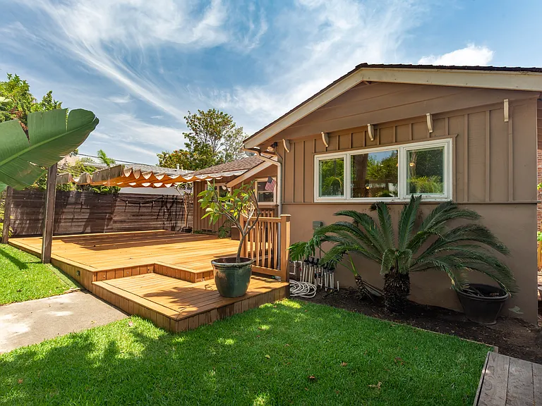 1263 Tourmaline St — Photo 7
