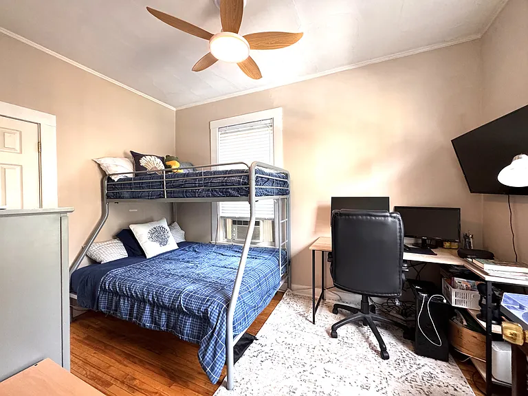 36 Wallis St #2 — Photo 8