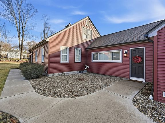 2nd image of 592 Stony Hill Rd