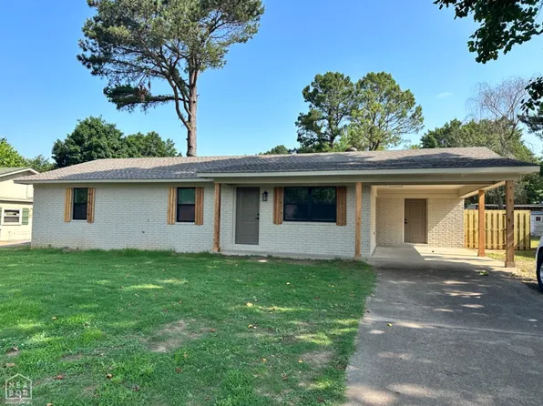 3205 Lax St, Newport, AR 72112