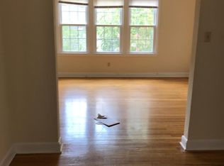 321 Maestri Dr, Baton Rouge, LA 70802