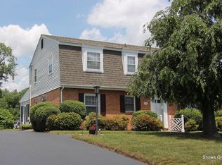 4735 Woodley Dr, Roanoke, VA 24018