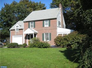 10 Riverside Dr, Wilmington, DE 19809