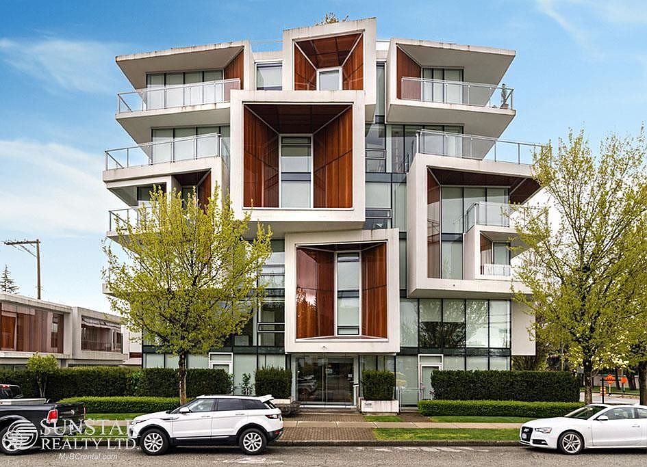 1st image of 5688 Willow St #208