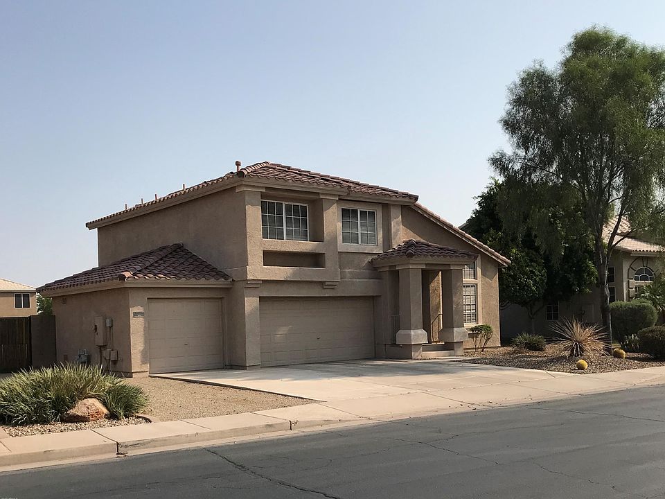 1st image of 12610 W Canterbury Dr