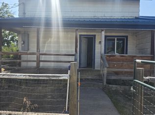 292 S 9th Ave, Elgin, OR 97827
