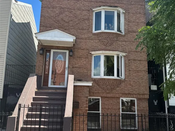 28 Maspeth Avenue, Brooklyn, NY 11211
