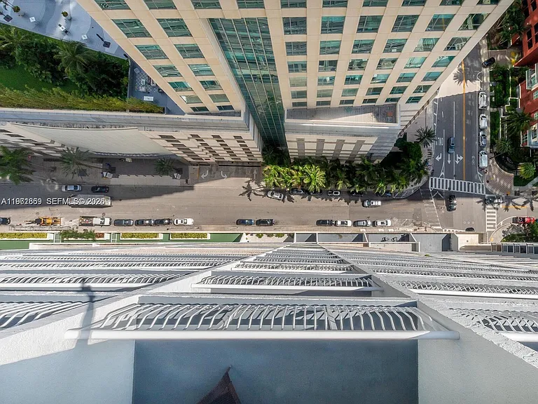 1200 Brickell Bay Dr #3210 — Photo 7