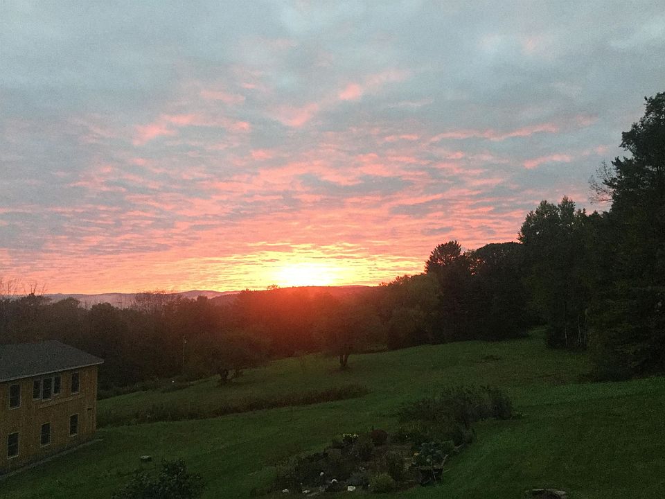 49 Best Road, Hartland, VT 05048 Zillow