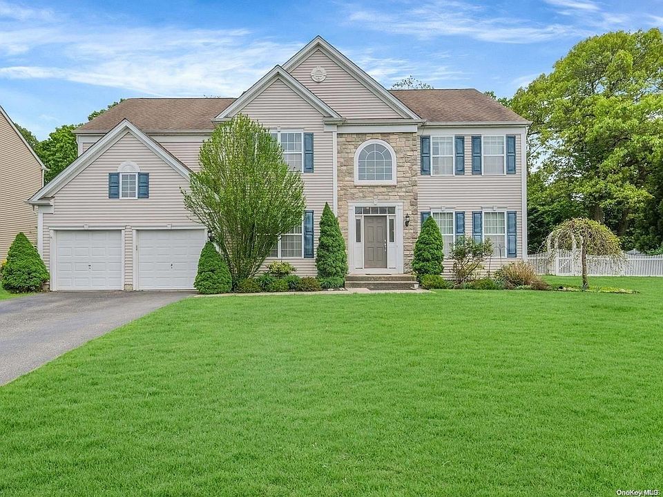 1st image of 13 Moreland Court