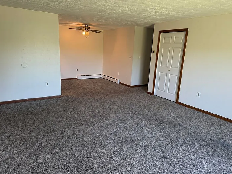 1162 Middle Tpke W #C1 — Photo 6