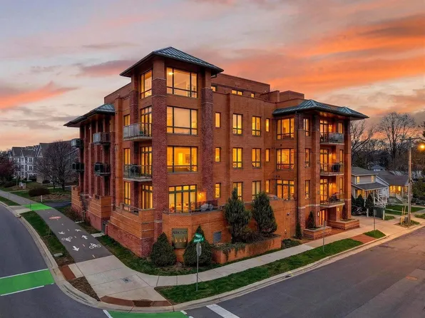 3502 Dennett Drive #401, Madison, WI 53714