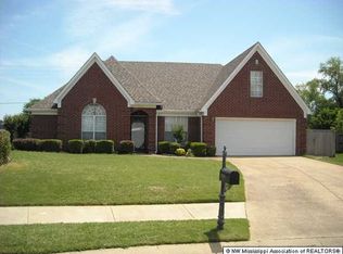 7612 Alexander Crossing Dr, Olive Branch, MS 38654