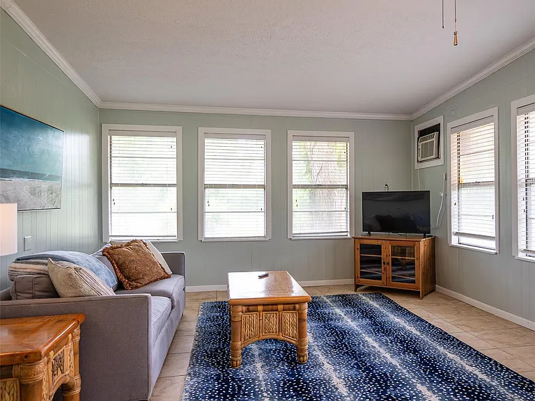357 County Road 296 — Photo 11