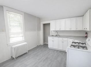 320 Pierce St N, Saint Paul, MN 55104