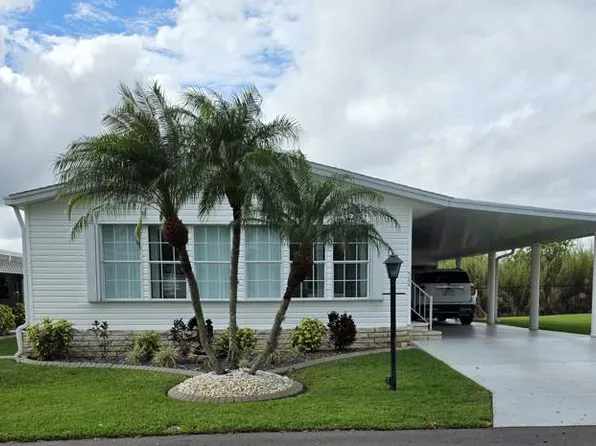 504 Town & Country Blvd #504T, Sebring, FL 33870