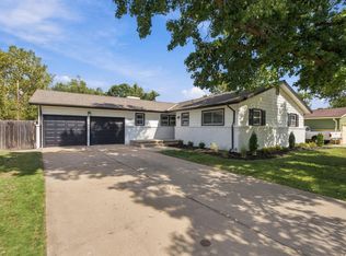 1020 N Brookfield Ln, Wichita, KS 67206