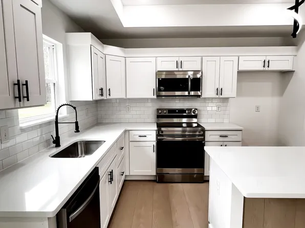 1285 Fairview Church Rd, Spartanburg, SC 29303