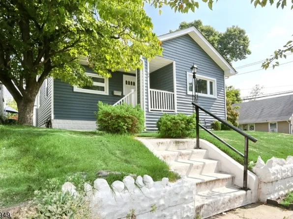 89 Harcourt Ave, Bergenfield Boro, NJ 07621