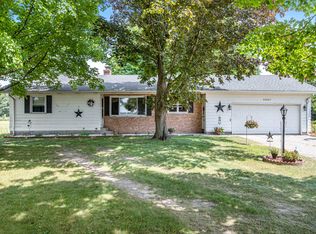 53887 Wilbur Rd, Three Rivers, MI 49093