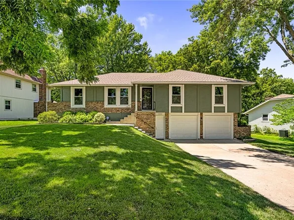 14009 W 61st Ter, Shawnee, KS 66216