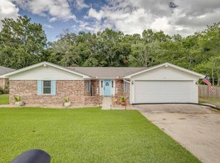 124 Lakeview Park Dr, Monroe, LA 71203