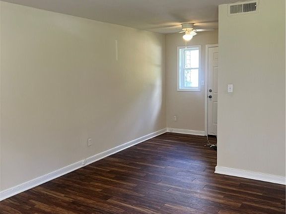 2nd image of 202 Monticello Dr