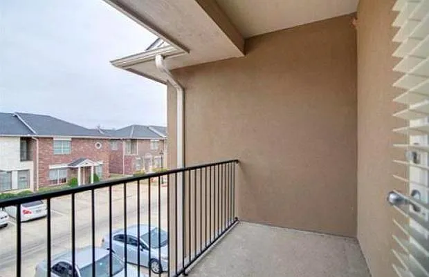 317 Forest Dr — Photo 13