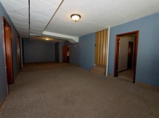 3232 Davenport Ave, Davenport, IA 52803
