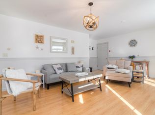 6 Eastern Ave, York, ME 03909