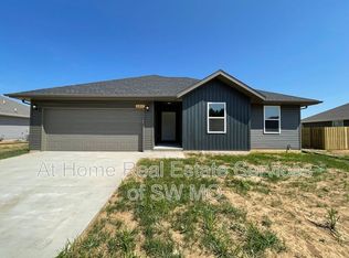 502 Hudson Ave, Republic, MO 65738
