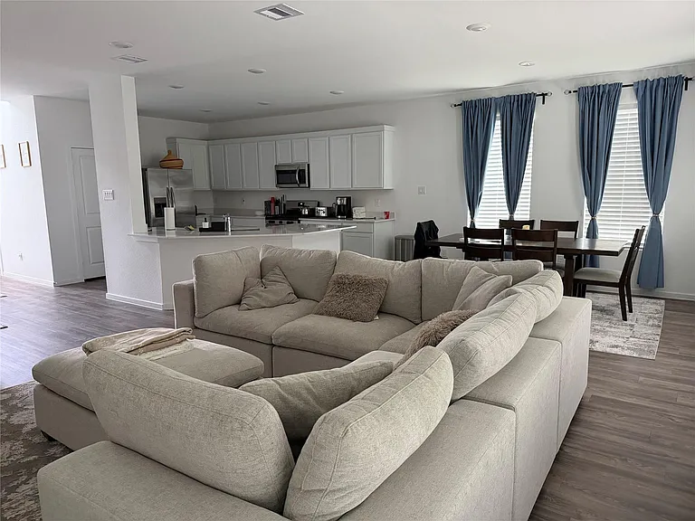 5435 Still Meadow Ln — Photo 1