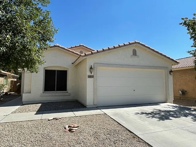 44833 Miraflores Street — Photo 3