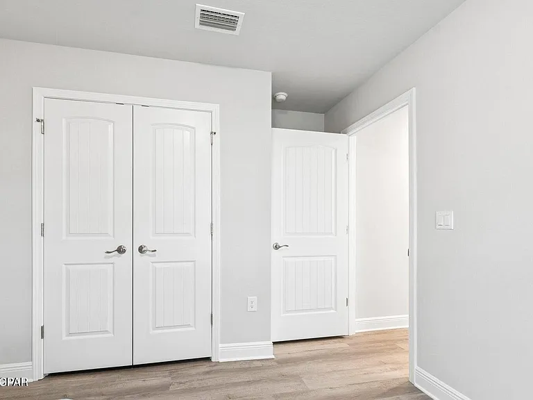11403 Godart St — Photo 12