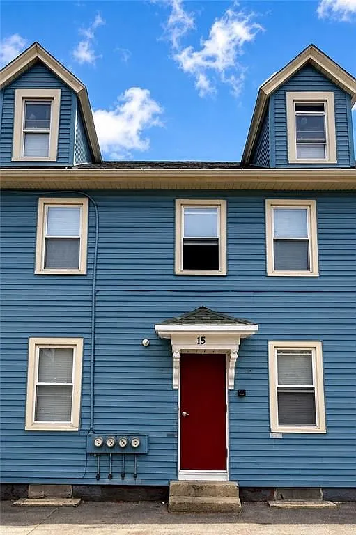 1 bed, 1.0 bath, 300 sqft, $1,250 — Photo 2