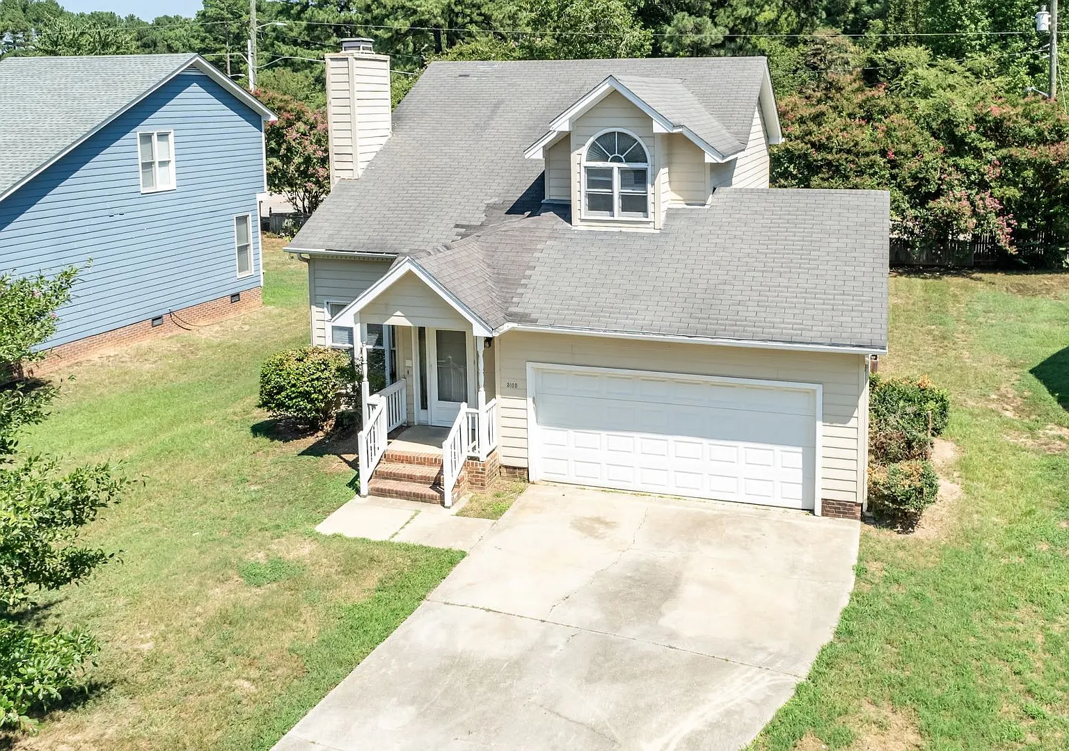 Bedroom Home Minutes From Downtown Raleigh — Photo 4