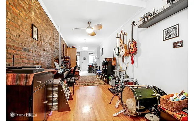 Rented by Douglas Elliman | media 15