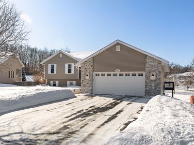 4567 150th St W, Savage, MN, 55378