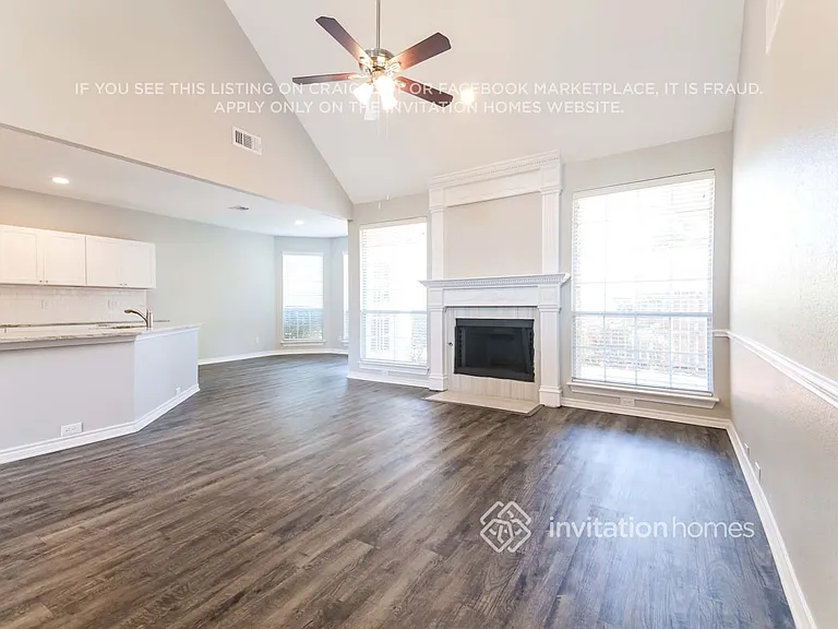 2121 London Dr — Photo 6
