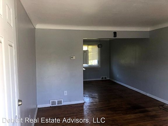 4th image of 8539 Wyoming St #8543